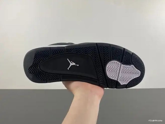 4 THUNDER